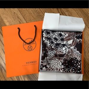 Hermès 90CM Mountain Zebra Silk Scarf
